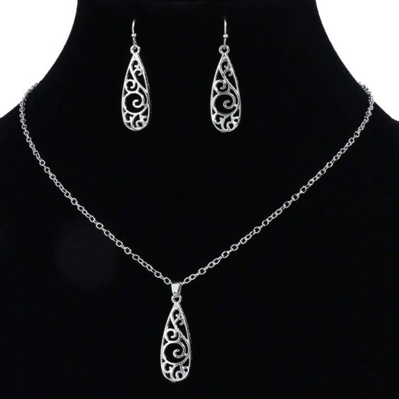 3 pcs Hollow Out Water Drop Pendant Earrings Necklace Jewelry Set Silver Plated - Picture 2 of 6